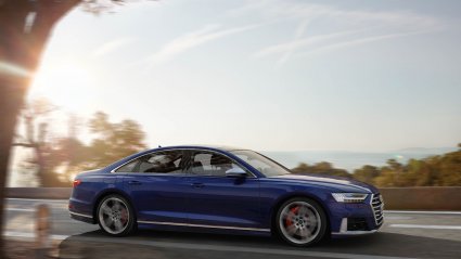 Audi S8